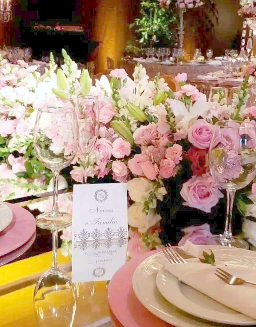 Mesa posta de casamento montada pelo Buffet Nadyr, Jundiaí SP